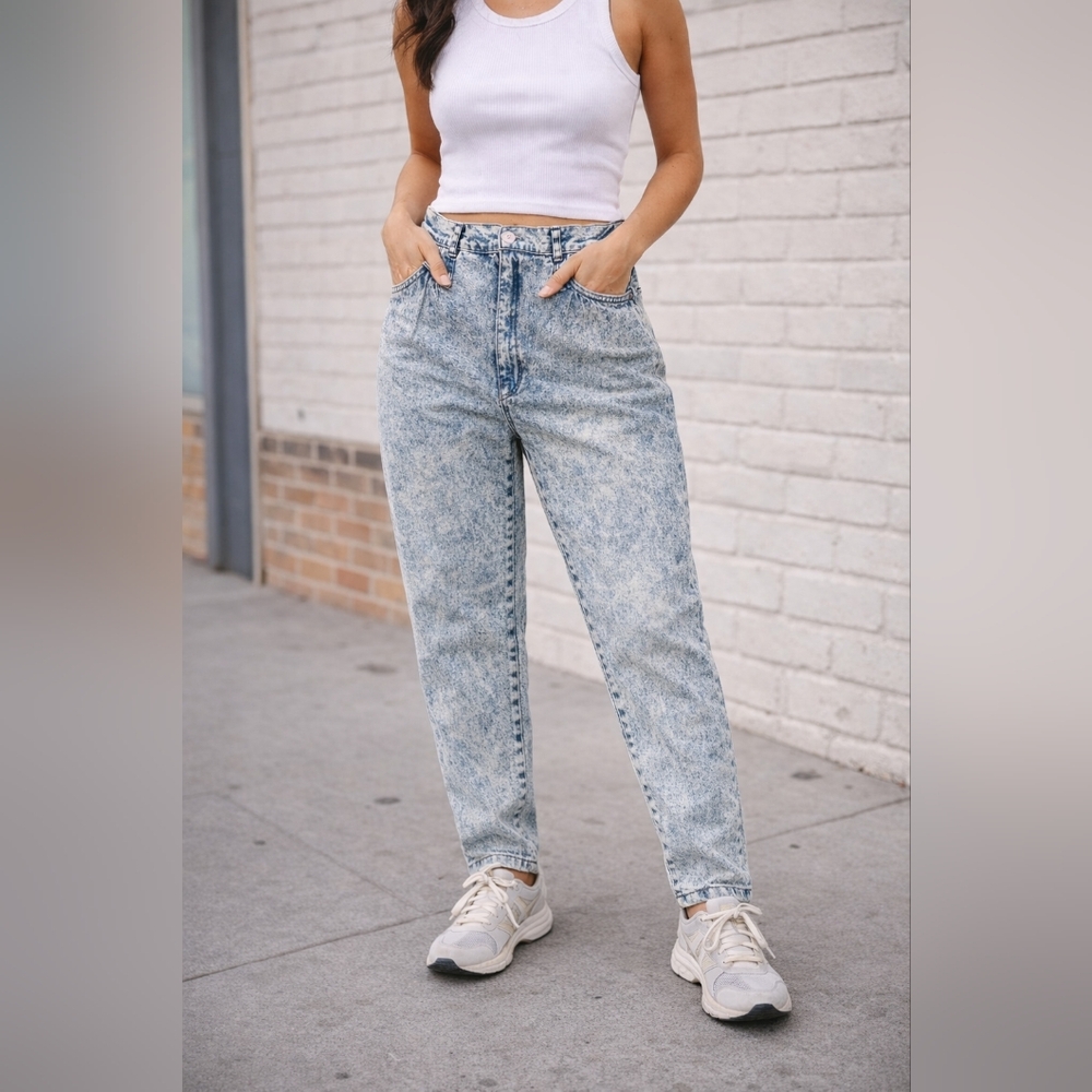 Vintage 13" Waist Cherokee Acid Wash High Rise Straight Jeans